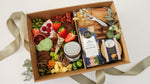 Load image into Gallery viewer, Cheeseboard Hamper
